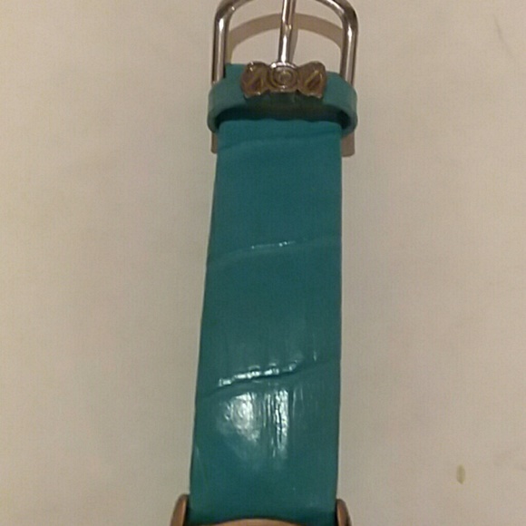 Hello Kitty Watch - Picture 4 of 6